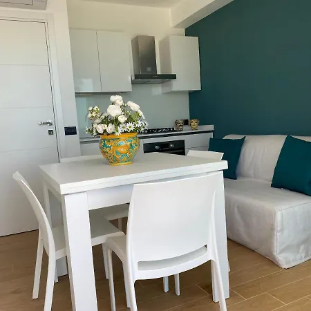 Mare Ibleo Apartament *